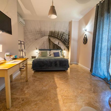 Urban Rooms Taranto Luaran gambar